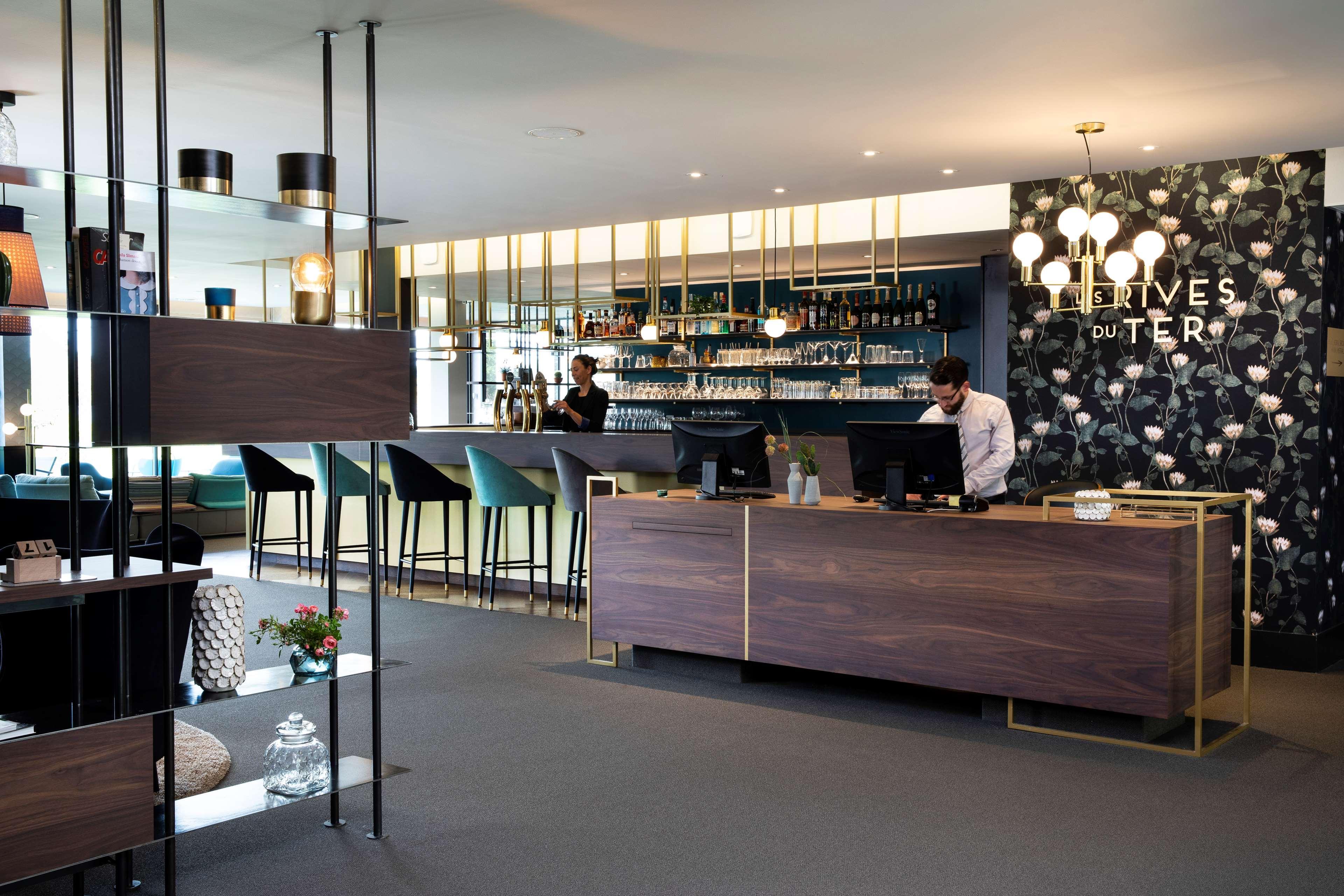 Hotel Western Les Rives Du Ter 4*